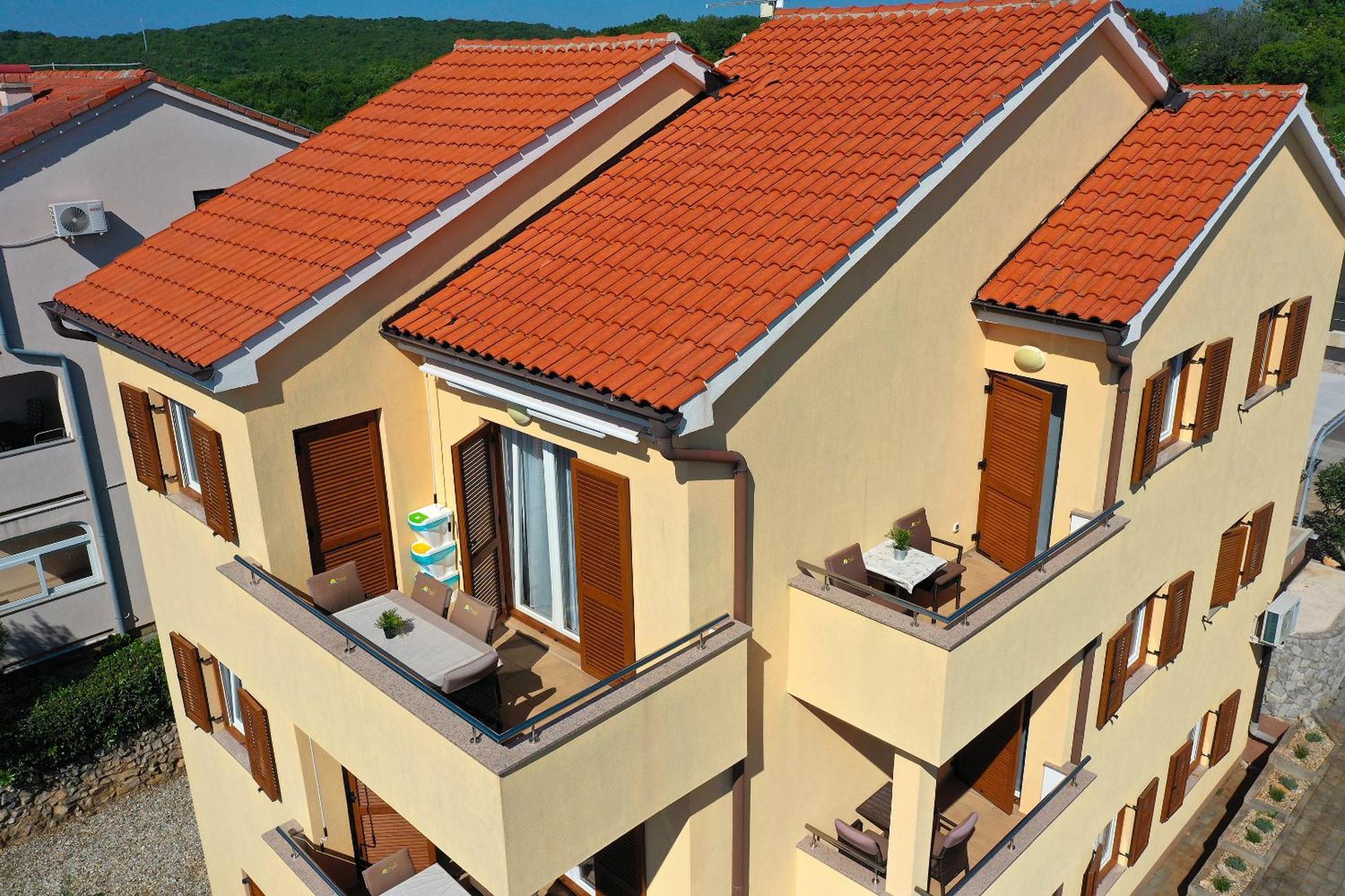 Apartments Omanovic Čižići Exterior foto